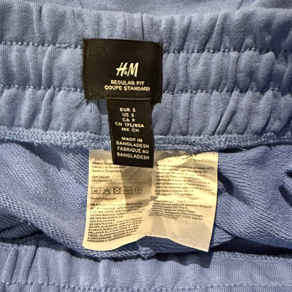 H&M Regular Fit Blue Men's Sweat Shorts (size SMALL) - Picture 3 of 3